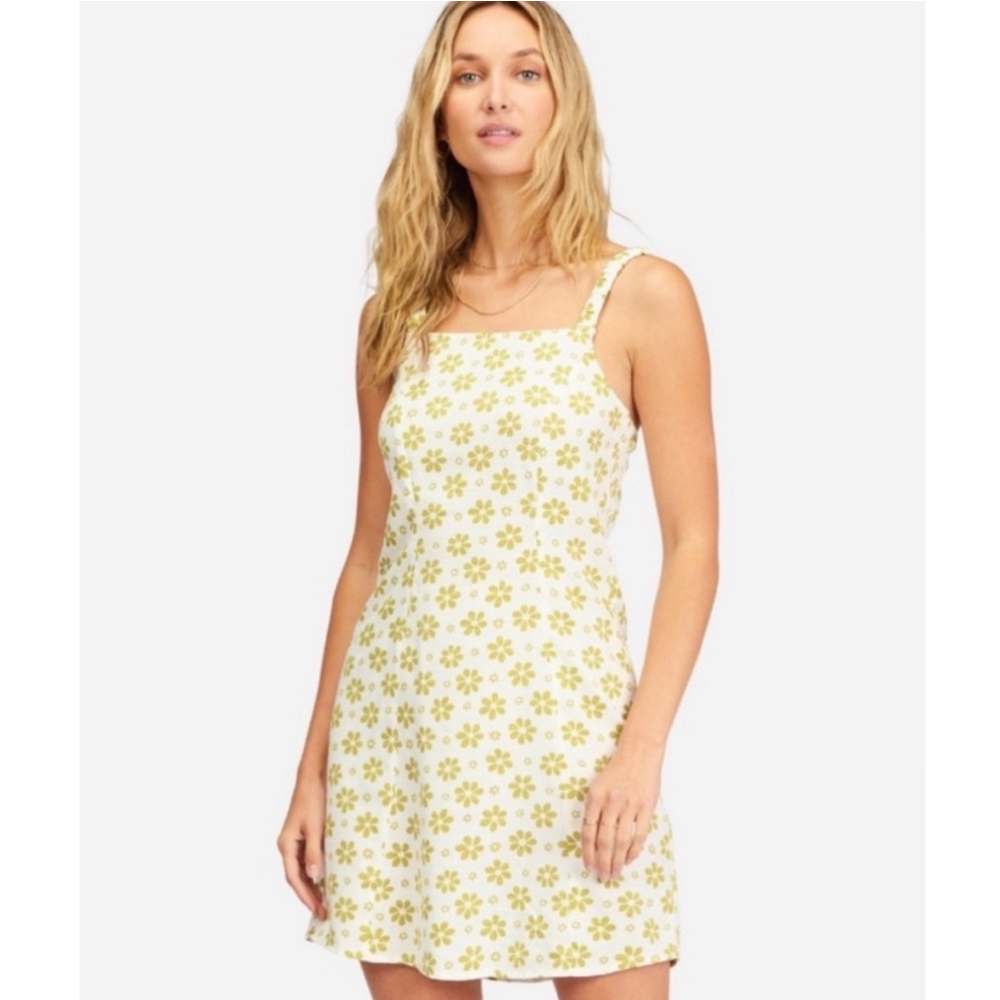 Billabong Daisy Craze Floral Mini Dress Size Medium Green‎ and White
